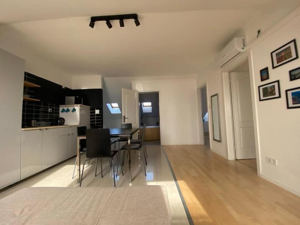 Hajdúszoboszló Sunrise 2 Apartment מראה חיצוני תמונה